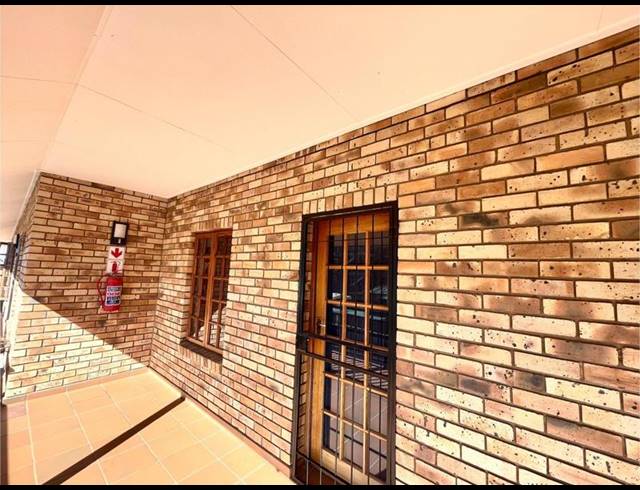 2 BEDROOM APARTMENT FOR SALE IN DIE BULT